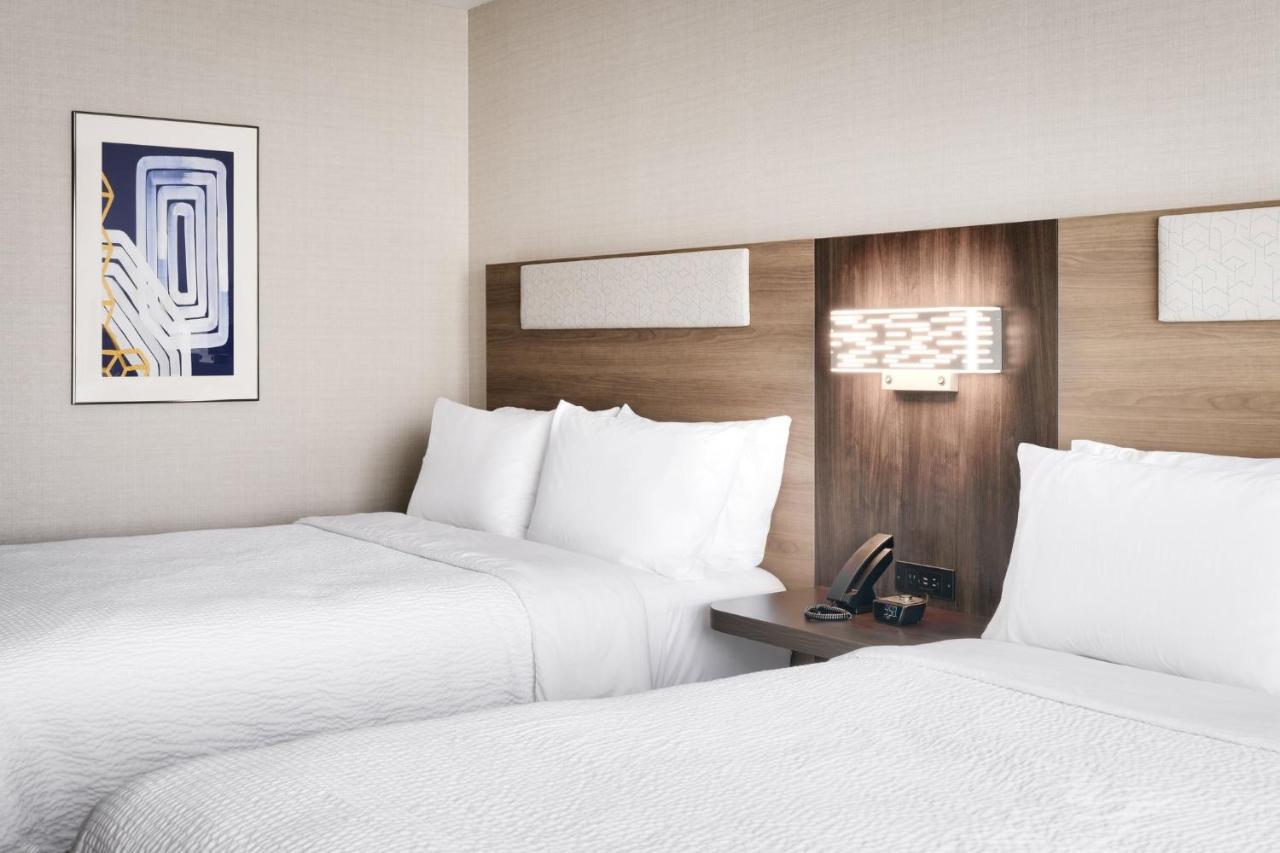 Holiday Inn Express And Suites Helena By Ihg Exteriör bild