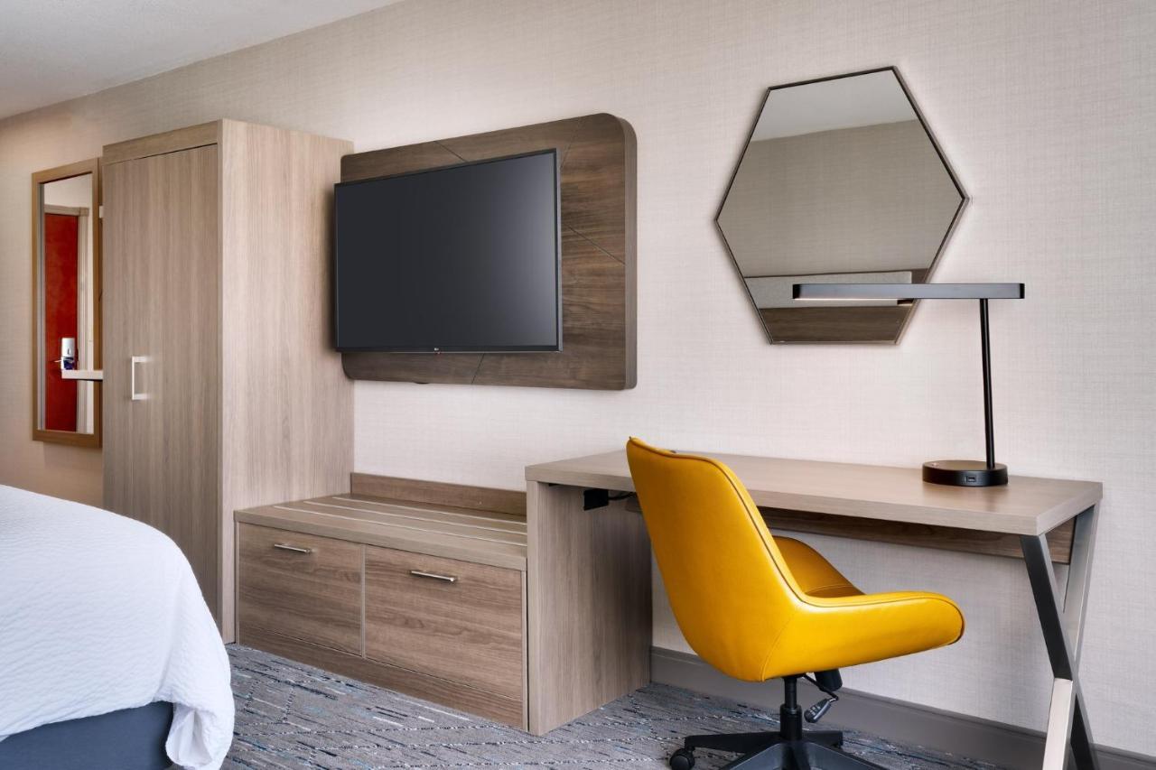Holiday Inn Express And Suites Helena By Ihg Exteriör bild