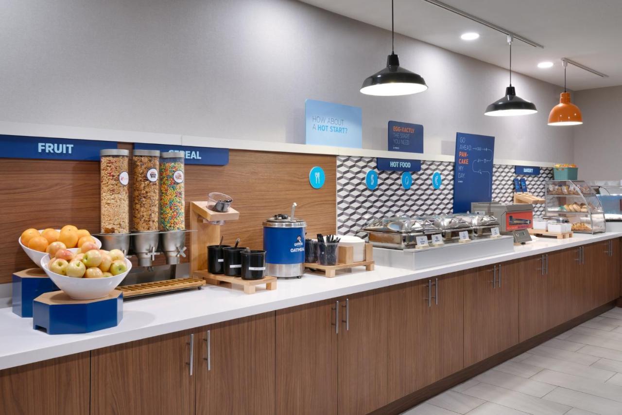 Holiday Inn Express And Suites Helena By Ihg Exteriör bild