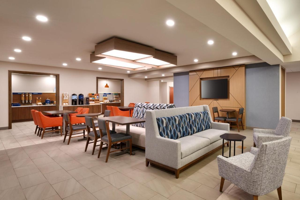 Holiday Inn Express And Suites Helena By Ihg Exteriör bild