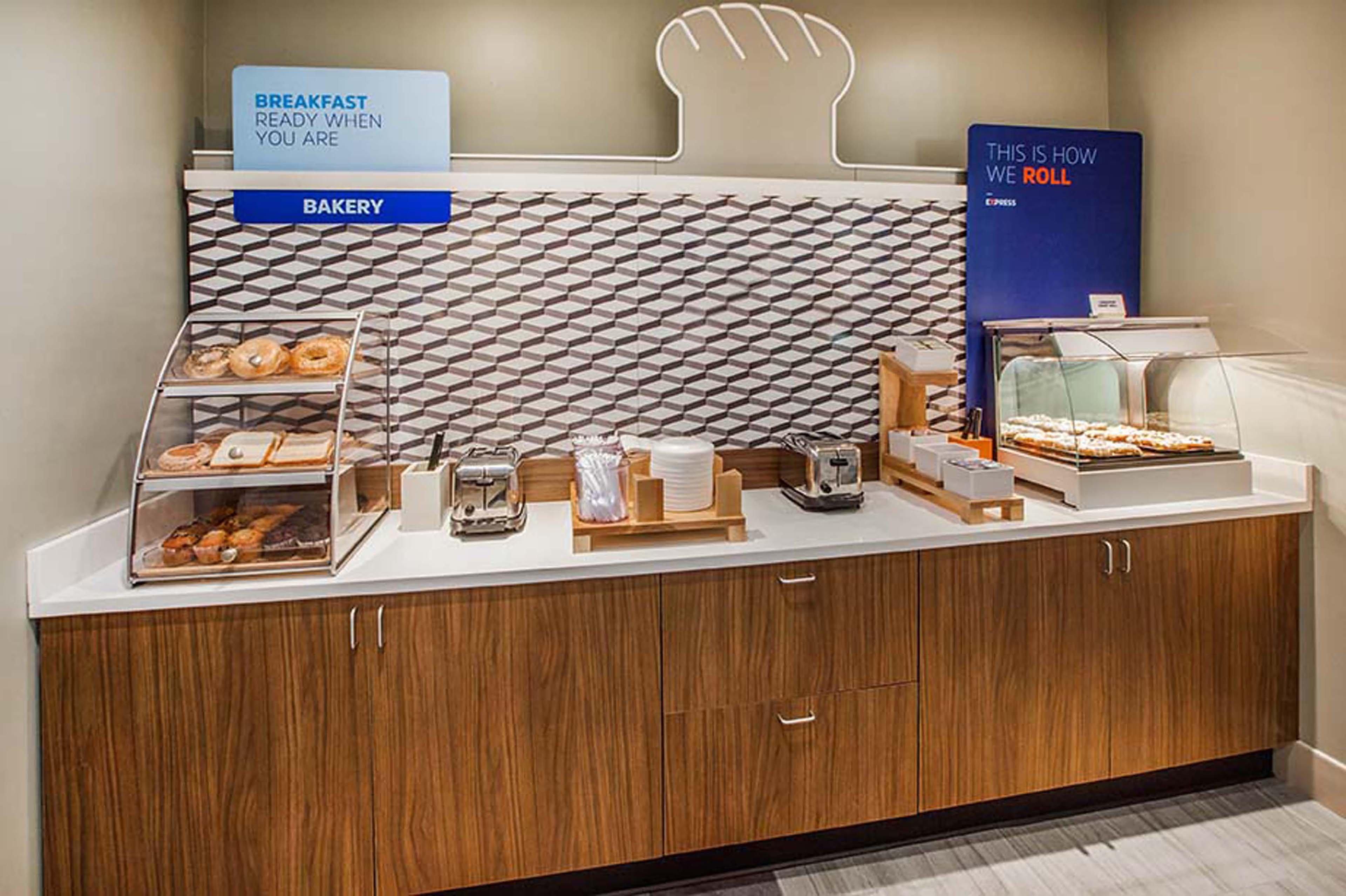 Holiday Inn Express And Suites Helena By Ihg Exteriör bild