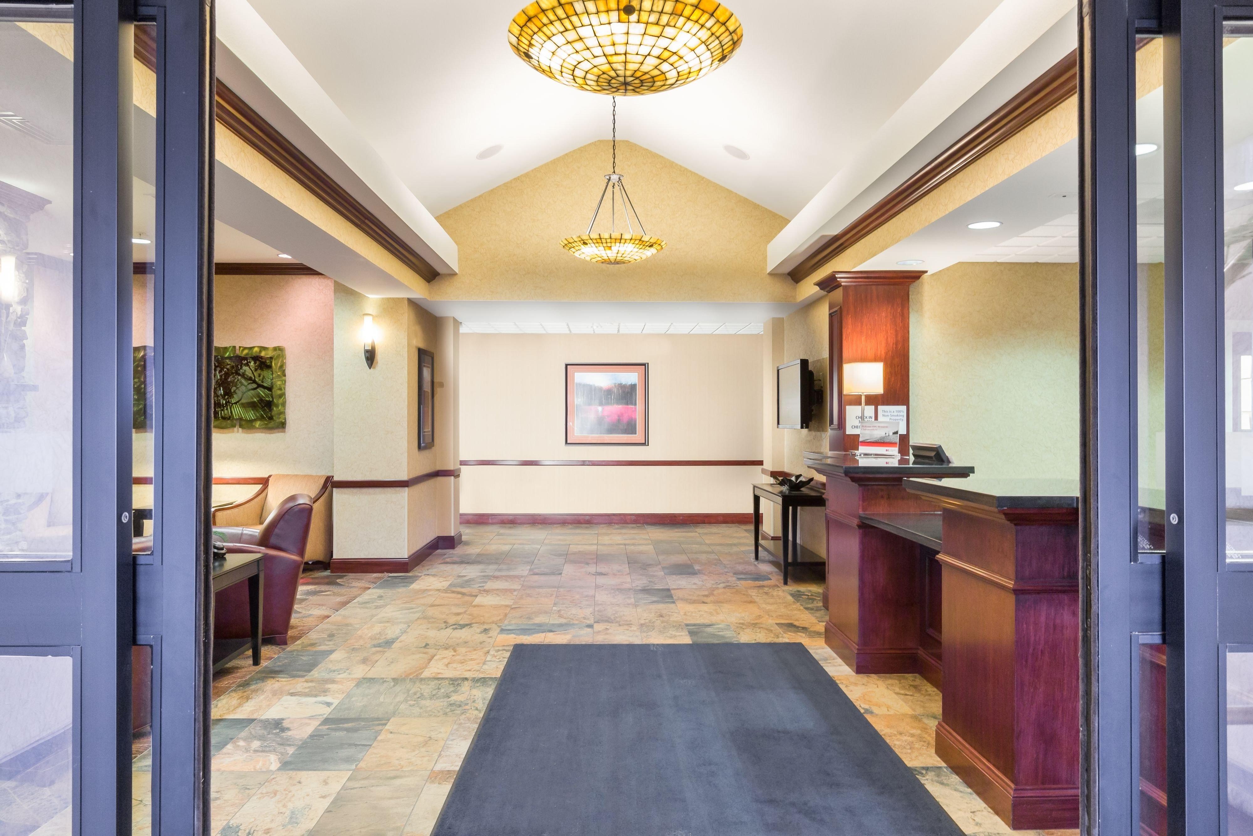 Holiday Inn Express And Suites Helena By Ihg Exteriör bild